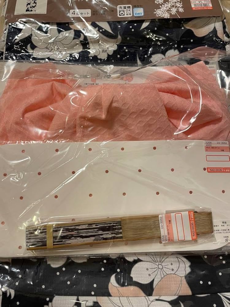 新品【4点セット】tera wear emu 百合 ユリ セパレートタイプ 浴衣 新品【4点セット】tera wear emu 百合 ユリ セパレートタイプ